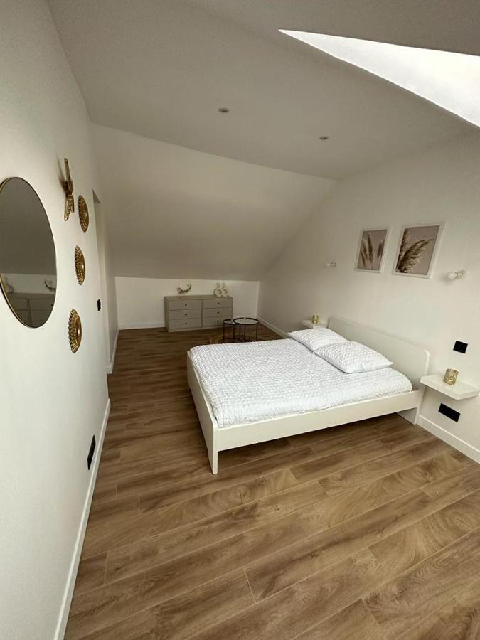 Chambres Dans Maison Neuve Au Style Chic Et Boheme Villeneuve-sous-Dammartin Extérieur photo